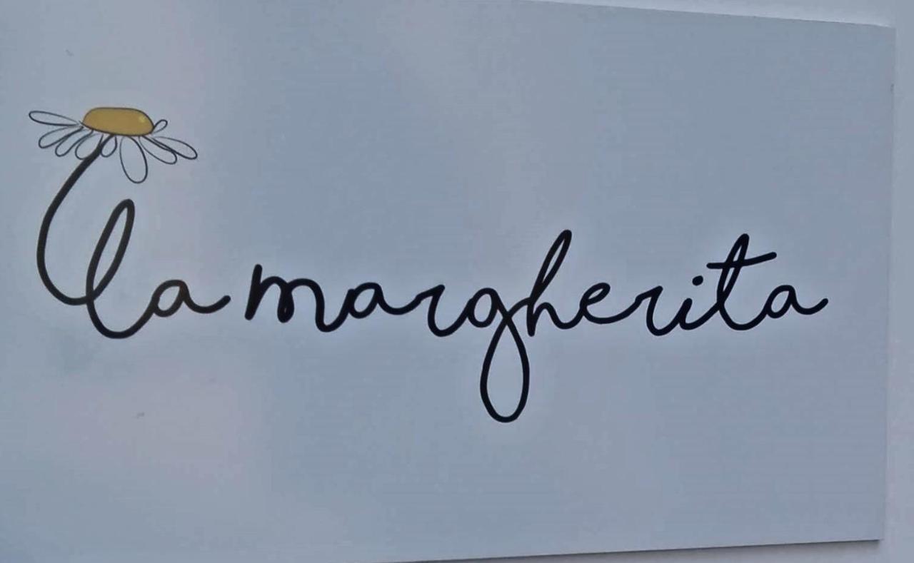 La Margherita B&B Ivrea Exteriör bild